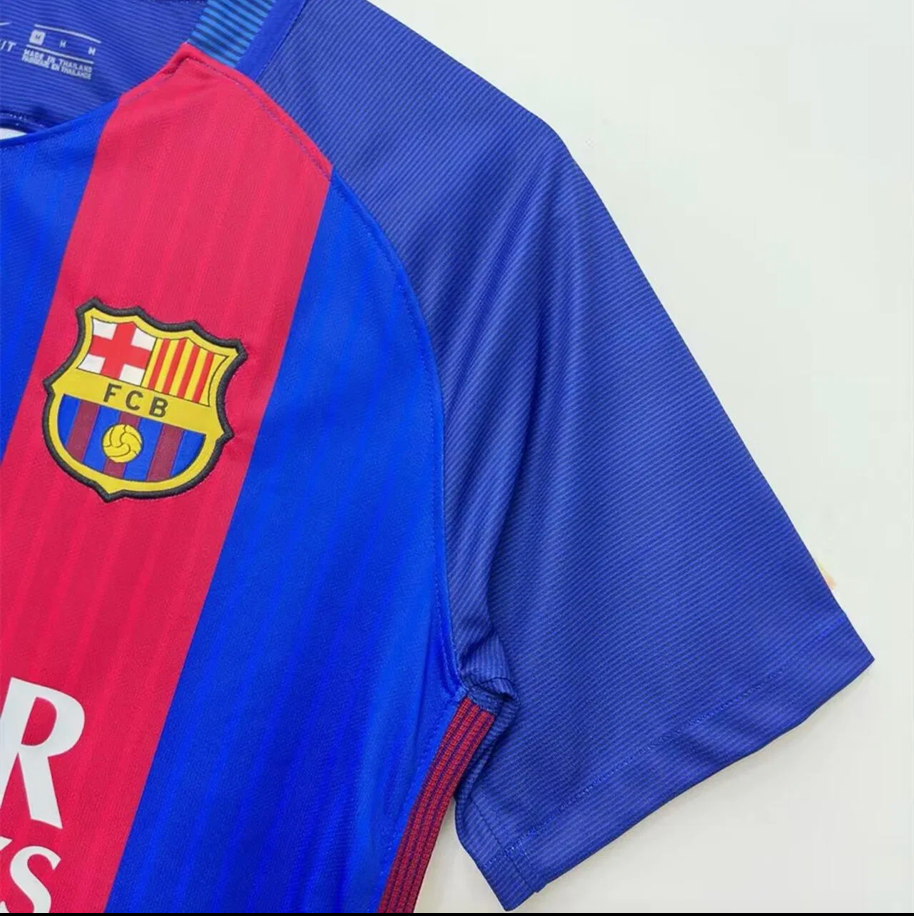 Barcelona 16/17 Home Retro Player Version