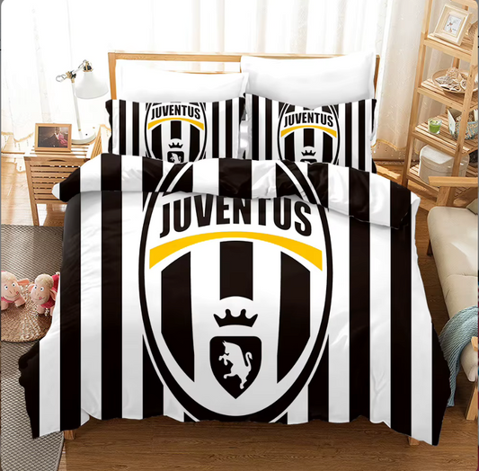 Juventus - Football Duvet Cover