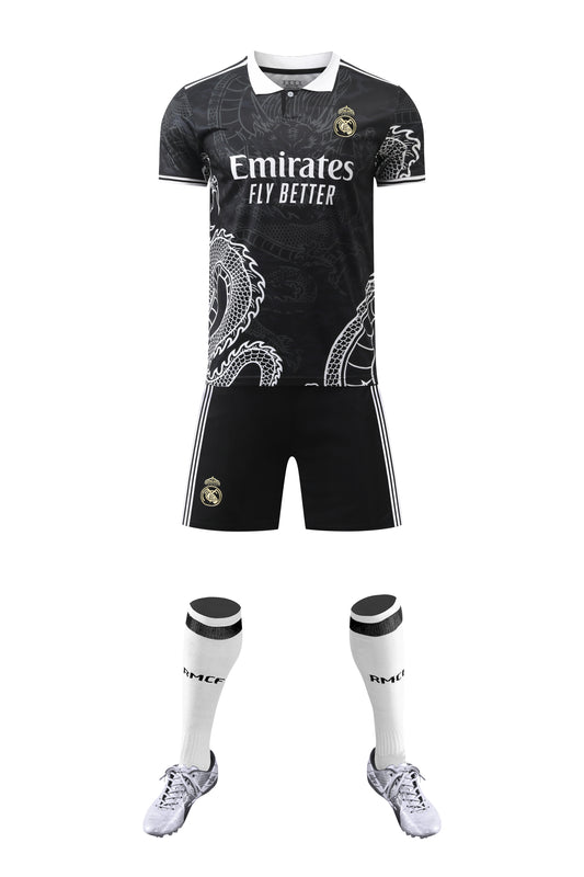 Barn/Vuxen Real Madrid – Black Dragon Edition